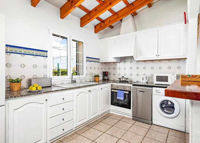 Shilo By Villa Cala En Porter (Menorca)